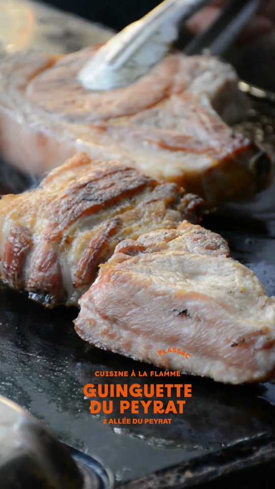 Ça crépite, ça dore, ça sent bon… 🔥
Sur le brasero, on aime varier les plaisirs : viande, poisson… chacun trouve son bonheur.

Simple, généreux, et toujours à partager 🍽

📍 Guinguette du Peyrat 
2 Allée du Peyrat, 33390 PLASSAC

Guinguette du Peyrat – Nord Gironde – Bonne adresse Bordeaux – Plassac – Sud Ouest – Été