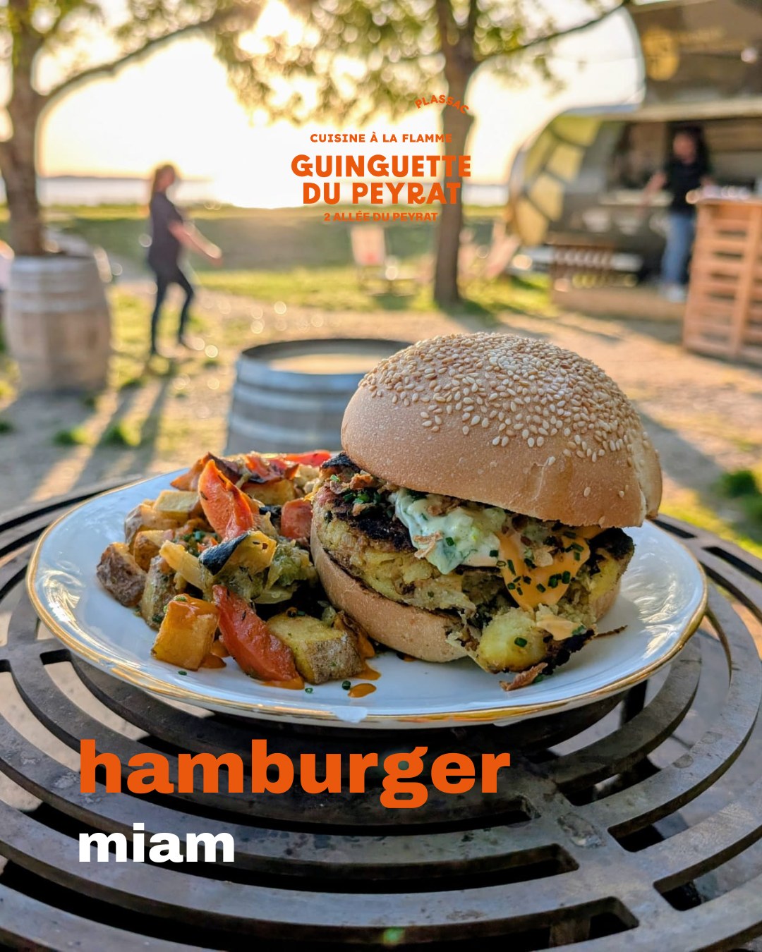 Et le roi de la carte de ce début de saison est 🥁🥁🥁🥁
Pas encore testé ?
N'attendez plus
📍 Guinguette du Peyrat
2 allée du Peyrat, 33390 Plassac
#guinguette - #bordeauxlocal #nordgironde - #plassac - #plassacgironde - #blaye - #sudouest - #été - #afterwork - #quoifaireabordeaux
